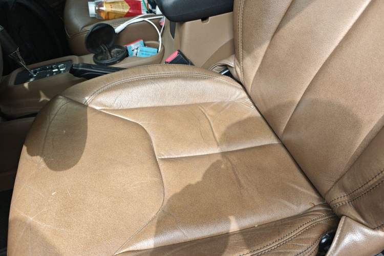 Used Jeep Wrangler 2012 3.6L Sahara two-door version Left Front Seat