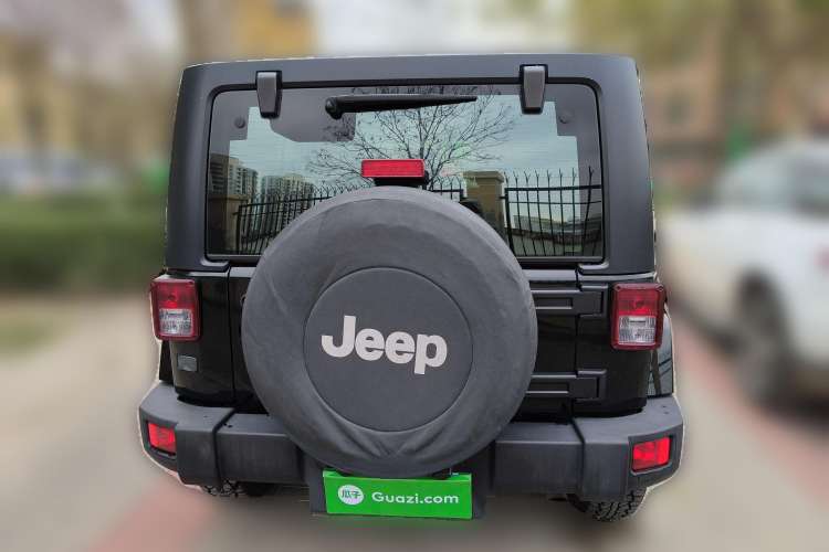 Used Jeep Wrangler 2012 3.6L Sahara Four-Door Edition Rear