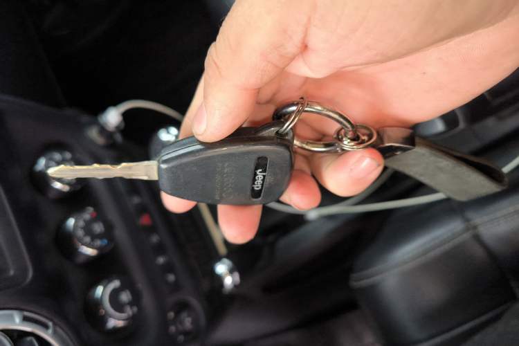 Used Jeep Wrangler 2012 3.6L Sahara Four-Door Edition Vehicle Key