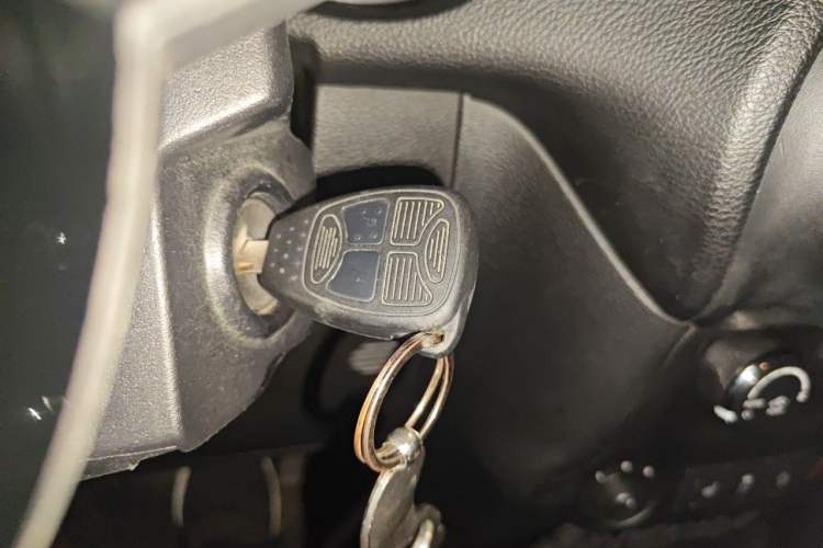 Used Jeep Wrangler 2012 3.6L Four-Door Dream Ten Collector's Edition Vehicle Key