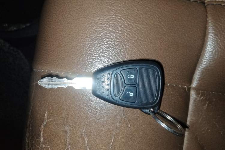 Used Jeep Wrangler 2012 3.6L Sahara two-door version Vehicle Key