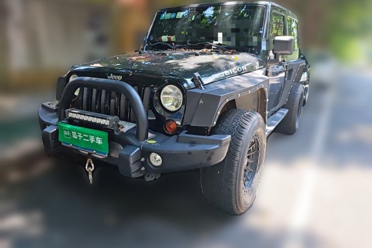 Ojetý Jeep Wrangler 2012 3.6L Sahara two-door version Guazi used car, China used car export, Used car for sale, Used  cars, Cheapest cars for sale