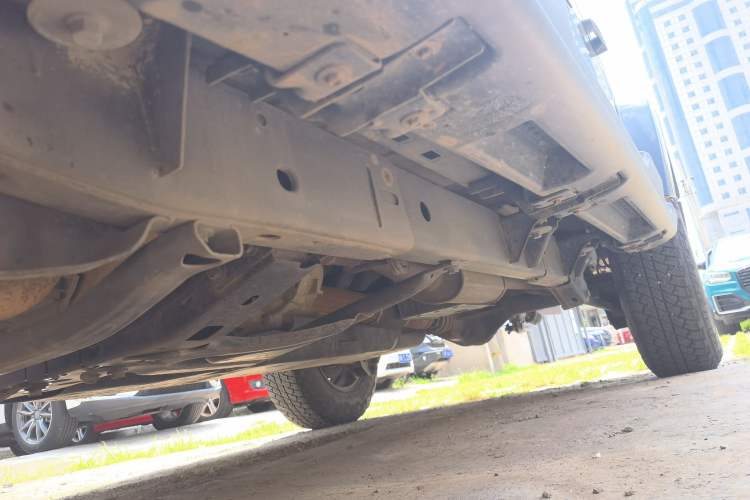 Used Jeep Wrangler 2012 3.6L Sahara Four-Door Edition Chassis Front Left