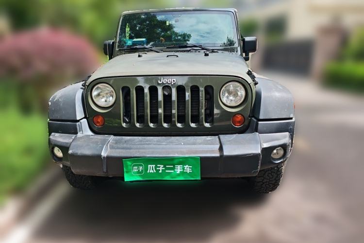 Used Jeep Wrangler 2012 3.6L Rubicon two-door model Front