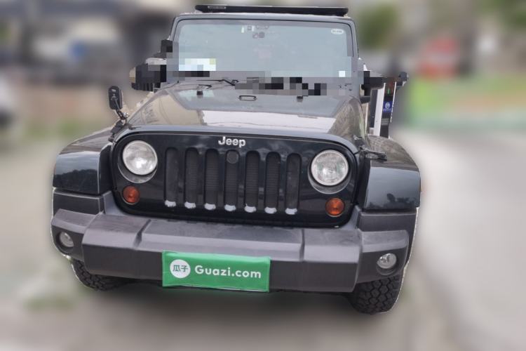 Used Jeep Wrangler 2012 3.6L Sahara Four-Door Edition Front