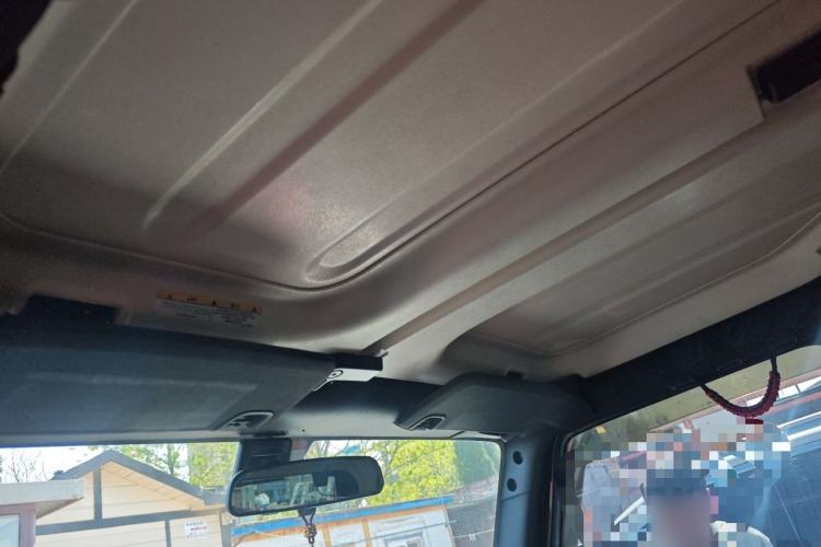 Used Jeep Wrangler 2012 3.6L Sahara two-door version Headliner