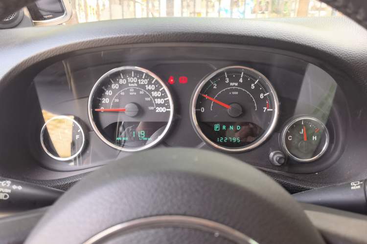 Used Jeep Wrangler 2012 3.6L Sahara Four-Door Edition Instrument Cluster