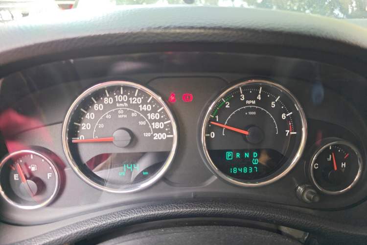Used Jeep Wrangler 2012 3.6L Rubicon Four-Door Edition Instrument Cluster