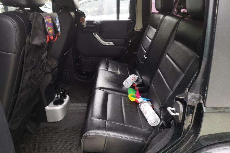 Used Jeep Wrangler 2012 3.6L Sahara Four-Door Edition Left Rear Seat