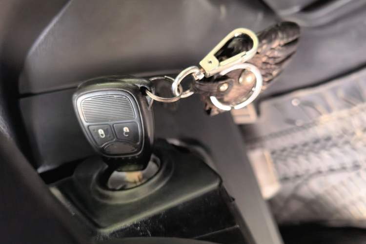 Used Jeep Wrangler 2012 3.6L Sahara Four-Door Edition Vehicle Key