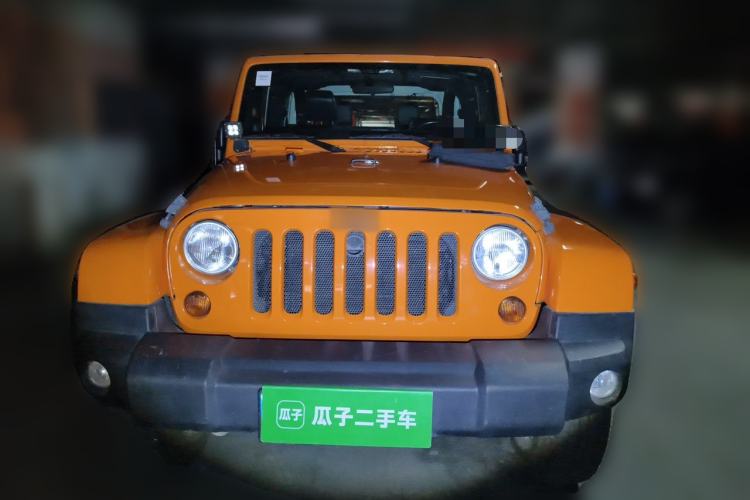 Used Jeep Wrangler 2012 3.6L Sahara two-door version Front