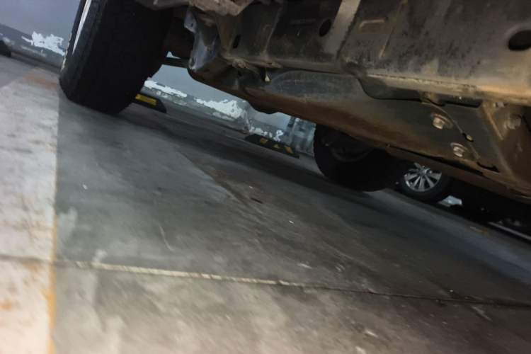 Used Jeep Wrangler 2012 3.6L Sahara two-door version Chassis Front Right