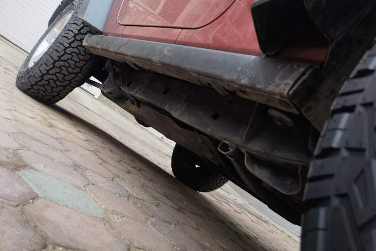 Used Jeep Wrangler 2012 3.6L Rubicon two-door model Chassis Front Right