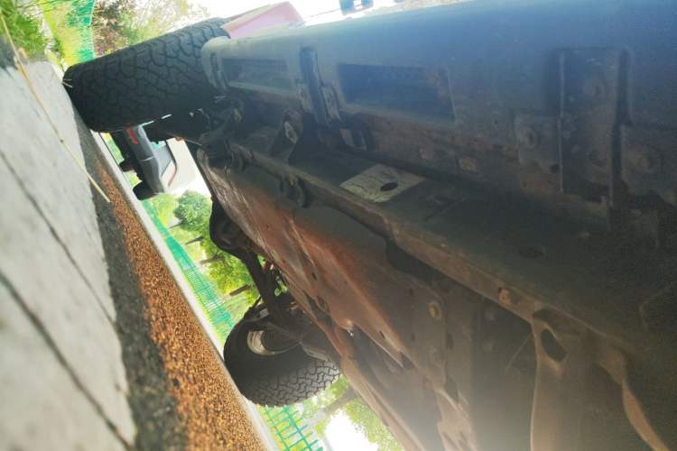 Used Jeep Wrangler 2012 3.6L Rubicon Four-Door Edition Chassis Front Right