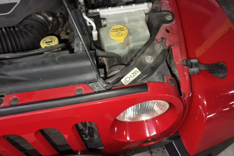 Used Jeep Wrangler 2012 3.6L Sahara two-door version Engine Bay Left