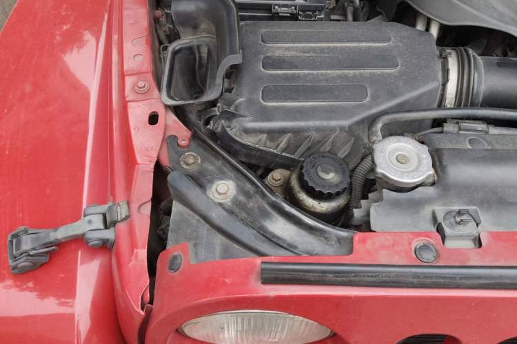 Used Jeep Wrangler 2012 3.6L Sahara Four-Door Edition Engine Bay Right