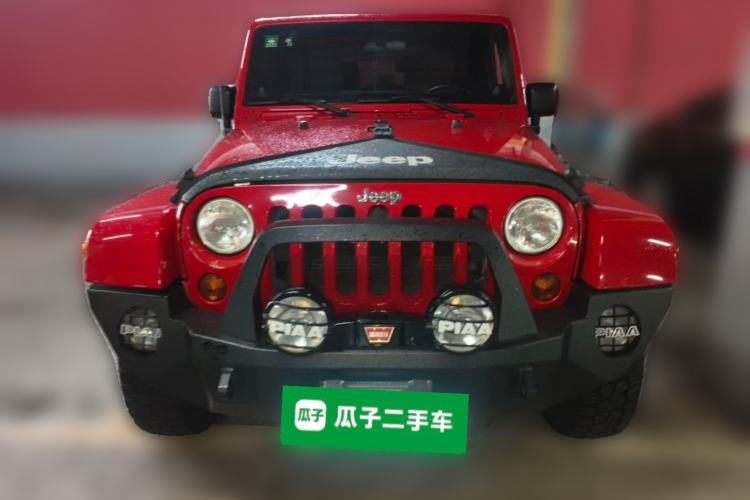 Used Jeep Wrangler 2012 3.6L Sahara two-door version Front