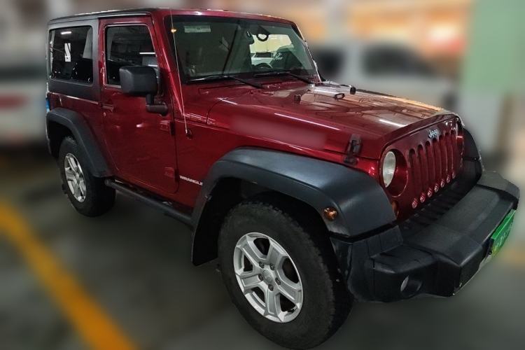 Used Jeep Wrangler 2012 3.6L Rubicon two-door model Front Right 45 Deg
