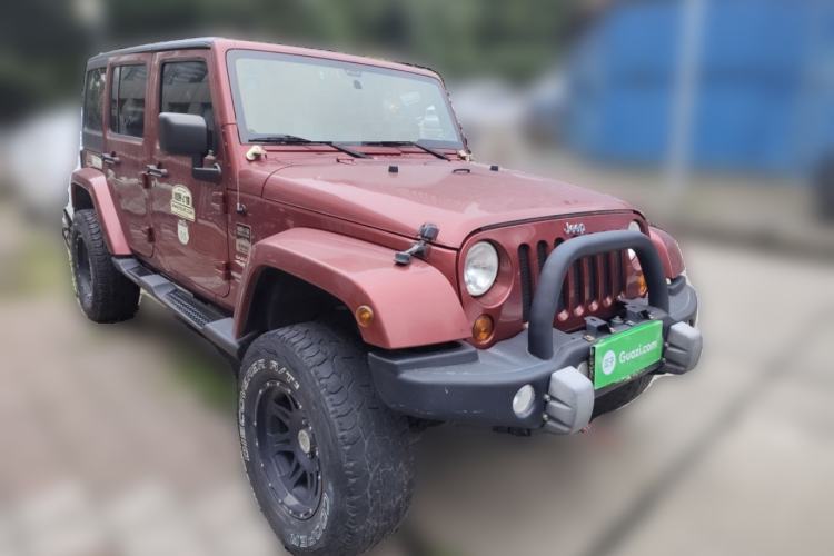 Used Jeep Wrangler 2012 3.6L Sahara Four-Door Edition Front Right 45 Deg