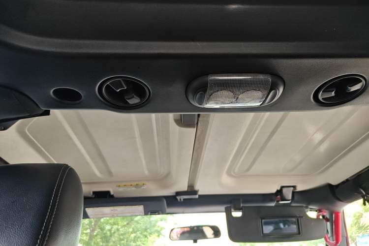 Used Jeep Wrangler 2012 3.6L Sahara Four-Door Edition Headliner