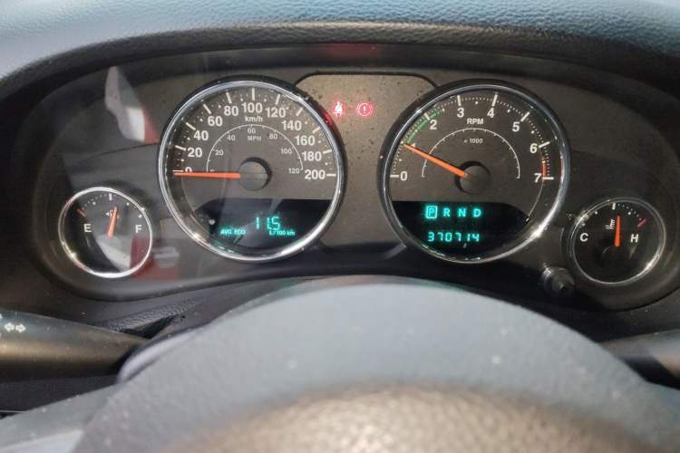 Used Jeep Wrangler 2012 3.6L Sahara Four-Door Edition Instrument Cluster