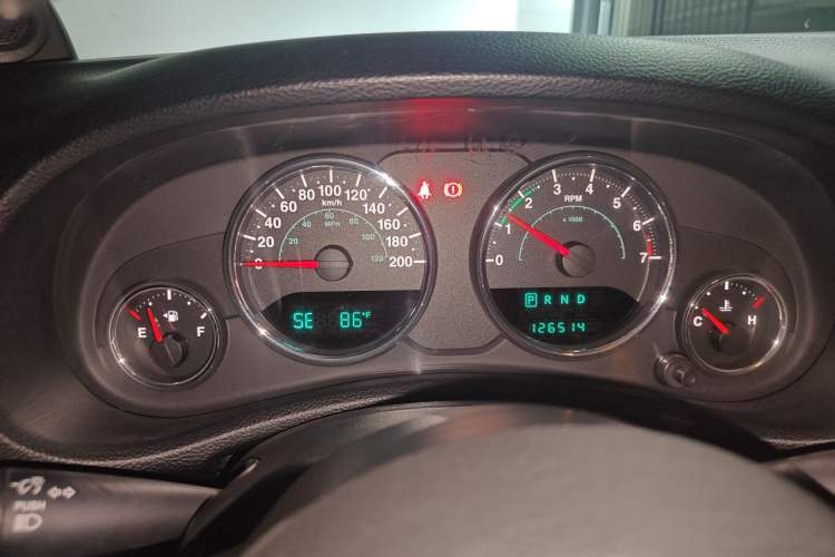 Used Jeep Wrangler 2012 3.6L Sahara Four-Door Edition Instrument Cluster