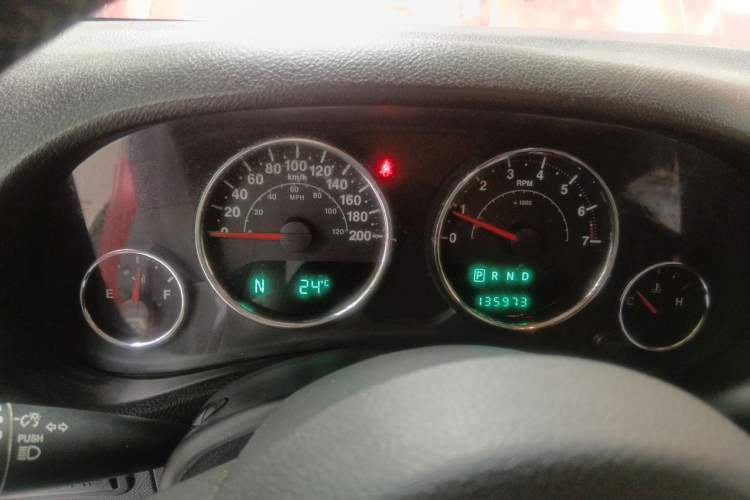 Used Jeep Wrangler 2012 3.6L Rubicon two-door model Instrument Cluster
