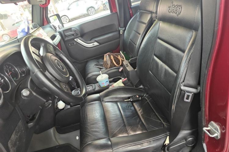 Used Jeep Wrangler 2012 3.6L Sahara Four-Door Edition Left Front Seat
