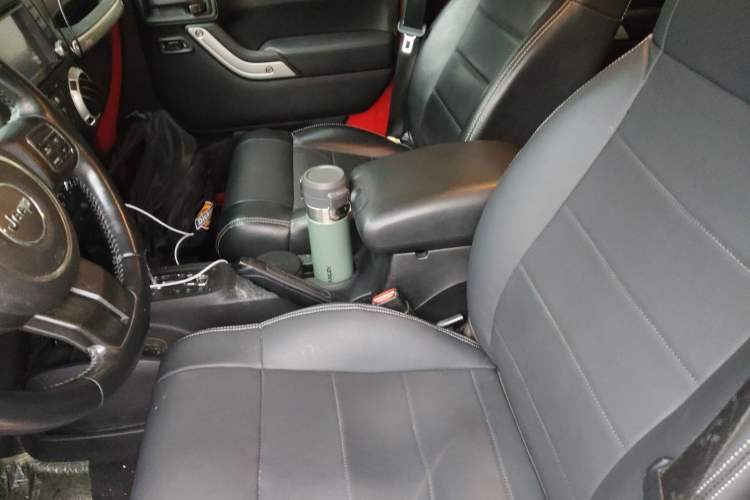 Used Jeep Wrangler 2012 3.6L Sahara Four-Door Edition Left Front Seat