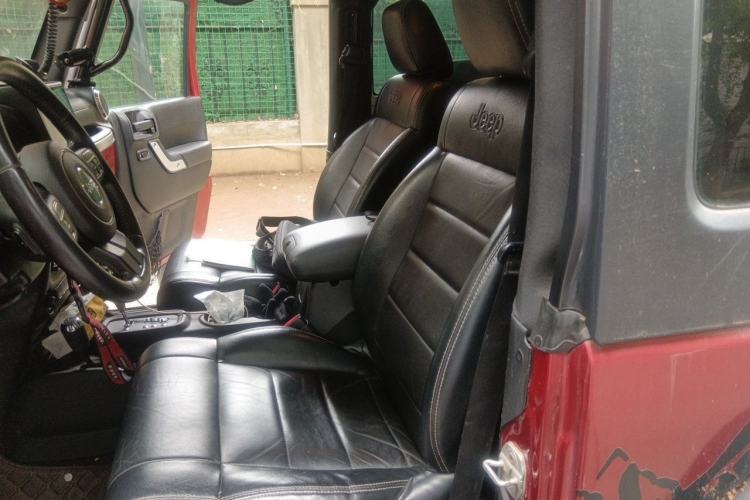 Used Jeep Wrangler 2012 3.6L Rubicon two-door model Left Rear Seat