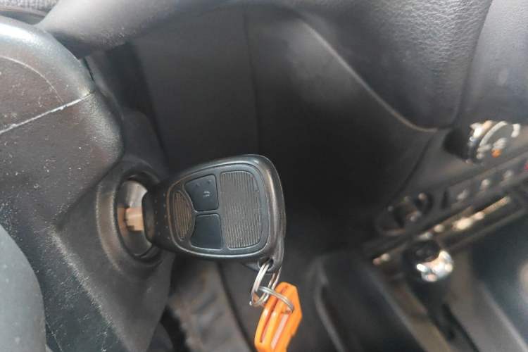 Used Jeep Wrangler 2012 3.6L Sahara two-door version Vehicle Key