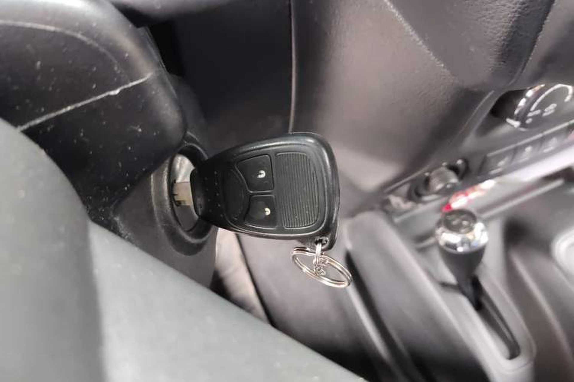 Used Jeep Wrangler 2012 3.6L Sahara two-door version Vehicle Key