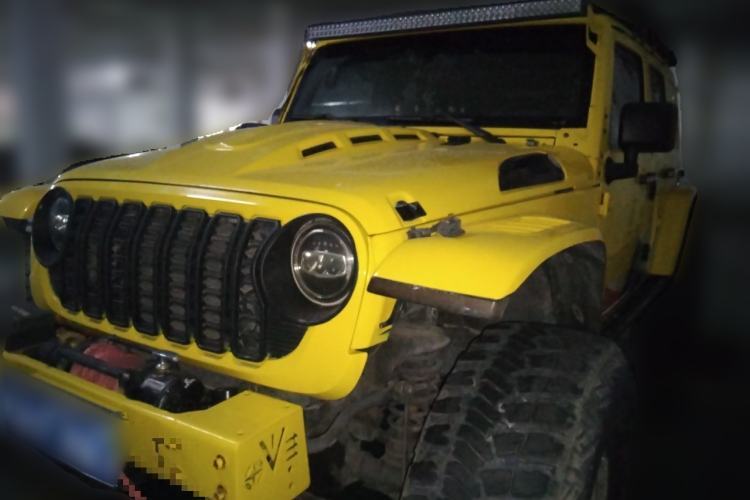 Used Jeep Wrangler 2012 3.6L Sahara Four-Door Edition Guazi used car, China used car export, Used car for sale, Used  cars, Cheapest cars for sale