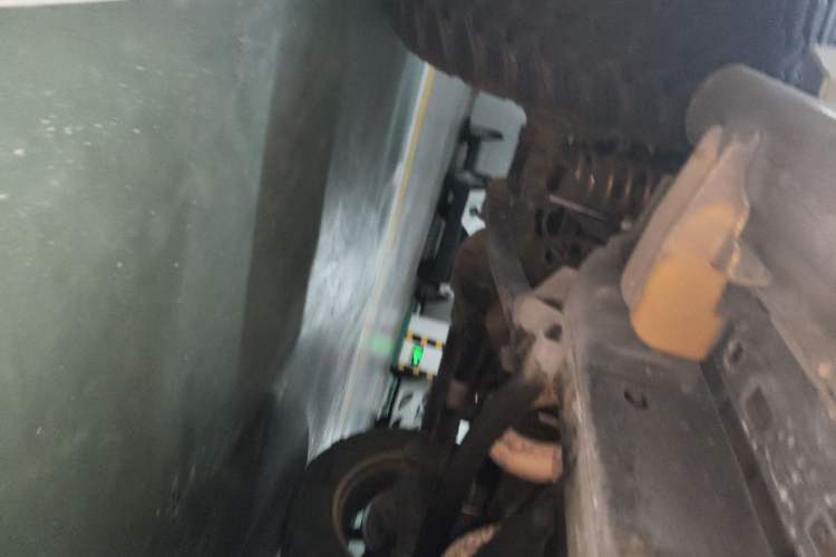 Used Jeep Wrangler 2012 3.6L Sahara Four-Door Edition Chassis Front Left