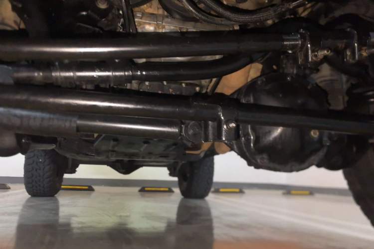 Used Jeep Wrangler 2012 3.6L Sahara Four-Door Edition Chassis Front