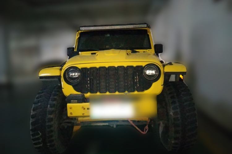 Used Jeep Wrangler 2012 3.6L Sahara Four-Door Edition Front