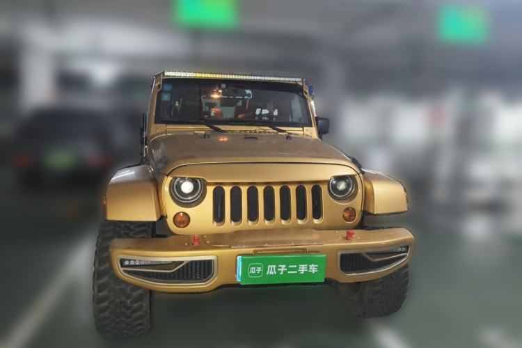 Used Jeep Wrangler 2012 3.6L Sahara Four-Door Edition Front