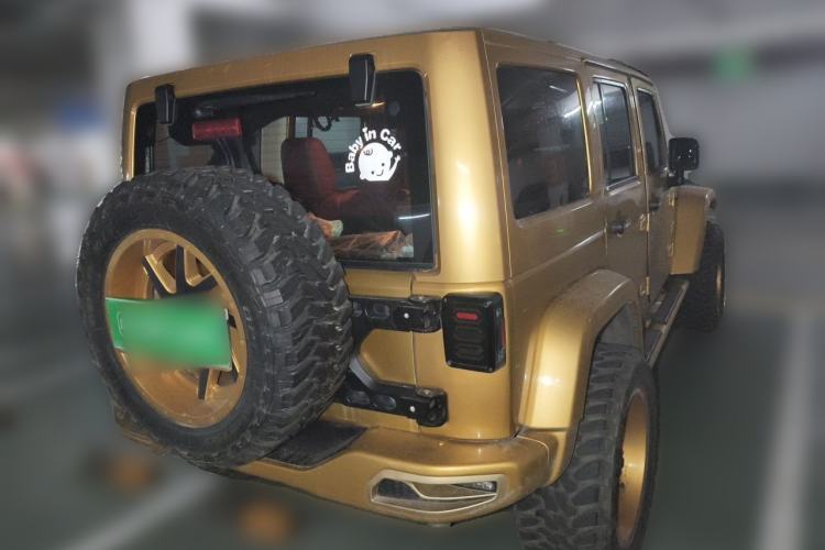 Used Jeep Wrangler 2012 3.6L Sahara Four-Door Edition Rear Right 45 Deg