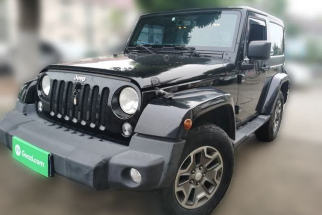 Used Jeep Wrangler 2013 3.6L Sahara two-door model