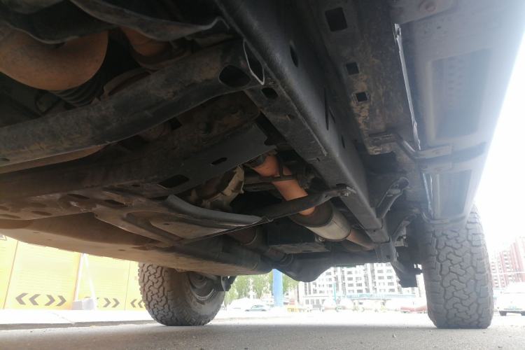 Used Jeep Wrangler 2013 3.6L Sahara Four-Door Edition Chassis Front Left