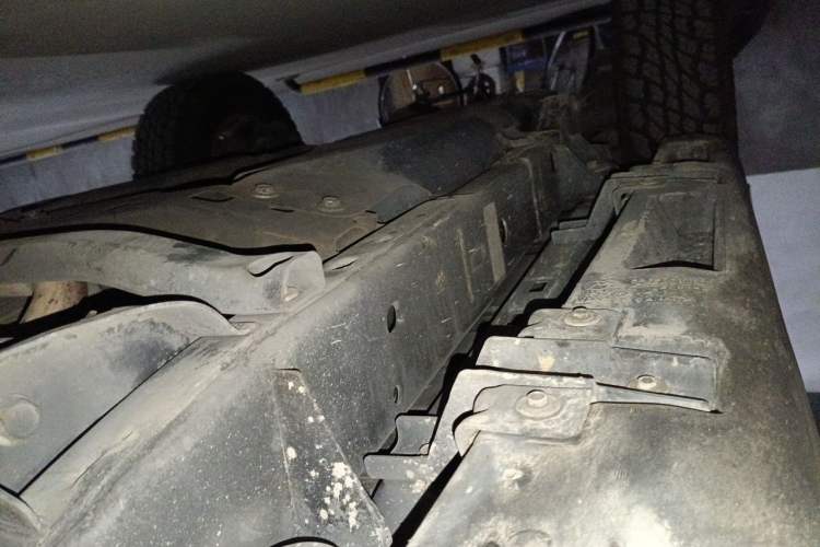 Used Jeep Wrangler 2013 3.6L Sahara two-door model Chassis Front Right