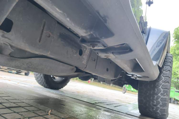 Used Jeep Wrangler 2013 3.6L Sahara two-door model Chassis Rear Right