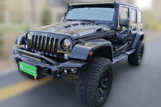 Used Jeep Wrangler 2013 3.6L Sahara Four-Door Edition