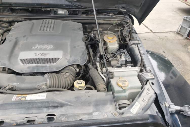 Used Jeep Wrangler 2013 3.6L Sahara two-door model Engine Bay Left