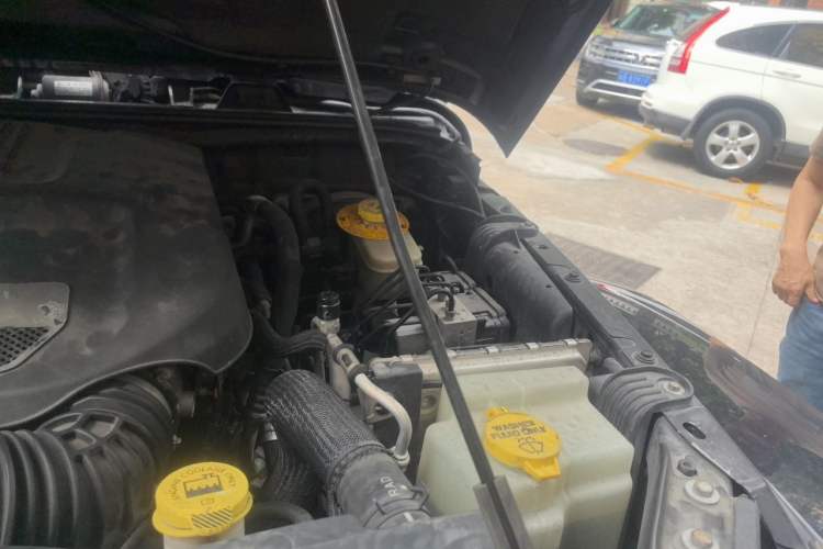 Used Jeep Wrangler 2013 3.6L Sahara two-door model Engine Bay Left