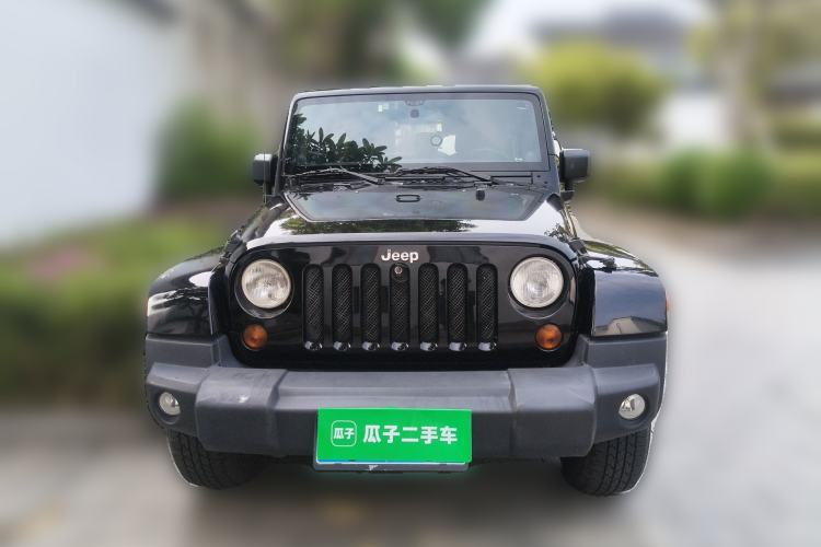 Used Jeep Wrangler 2013 3.6L Sahara Four-Door Edition Front