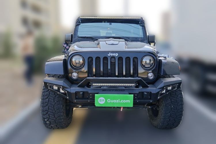 Used Jeep Wrangler 2013 3.6L Sahara Four-Door Edition Front