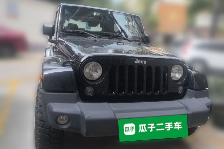 Used Jeep Wrangler 2013 3.6L Sahara two-door model Front