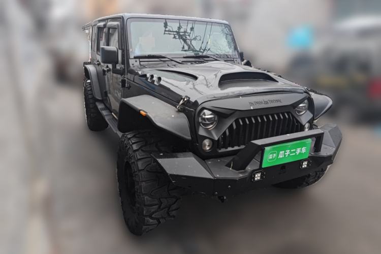 Used Jeep Wrangler 2013 3.6L Sahara Four-Door Edition Front Right 45 Deg