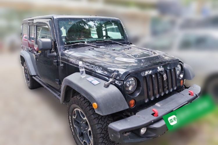 Used Jeep Wrangler 2013 3.6L Four-Door 10th Anniversary Edition Front Right 45 Deg